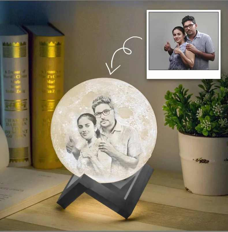 Personalised 3D Moon Lamp for family, friend(14cm,16 colours)